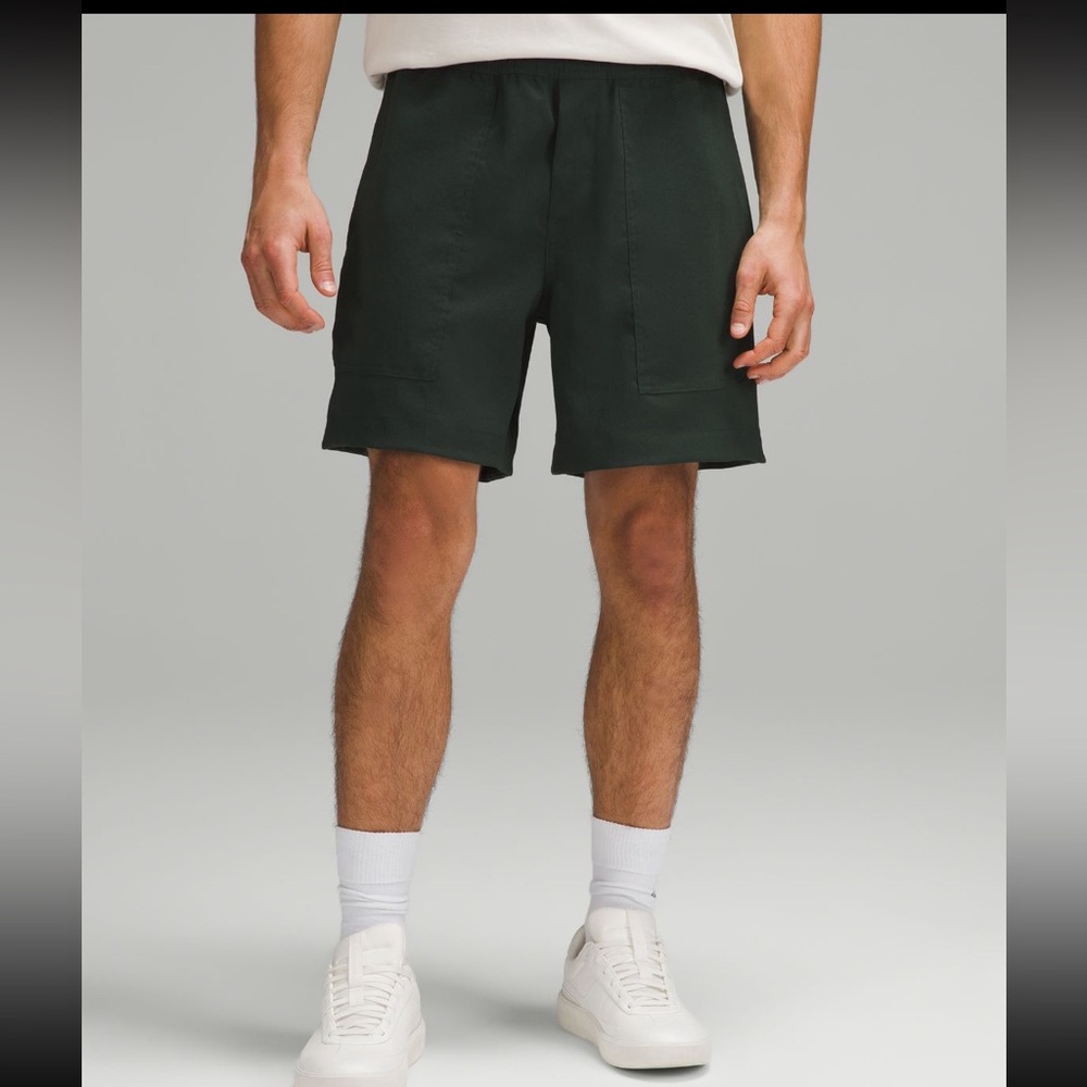Mens Lululemon Relaxed-Fit Pull-On Short 7"
*Light Woven
Legacy Green